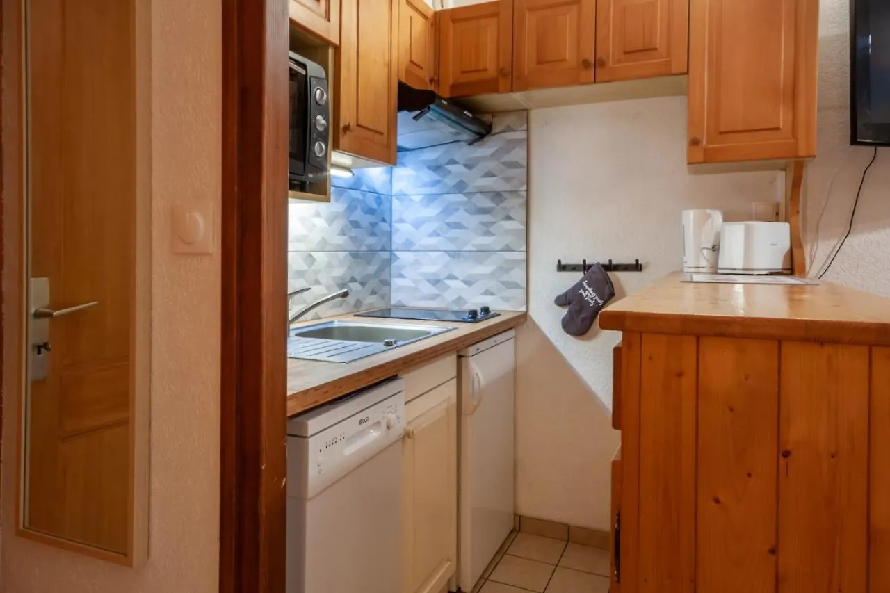 Corniche B10 - Studio Renove Avec Coin Montagne A 650M Des Pistes Morzine 0*,  France